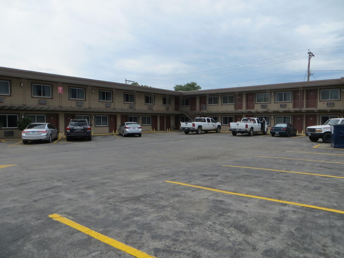 Deluxe Inn/Extended Stay - Council Bluffs Carter Lake Esterno foto