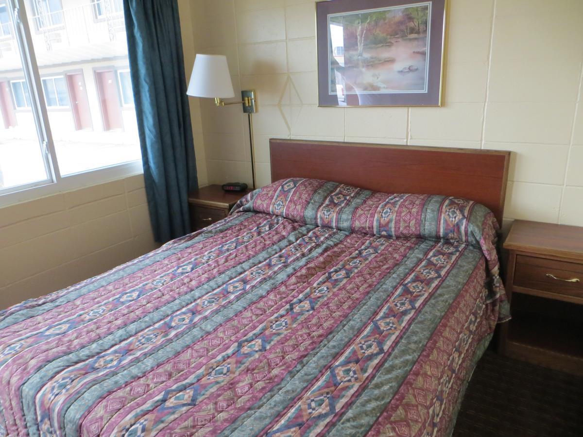 Deluxe Inn/Extended Stay - Council Bluffs Carter Lake Esterno foto